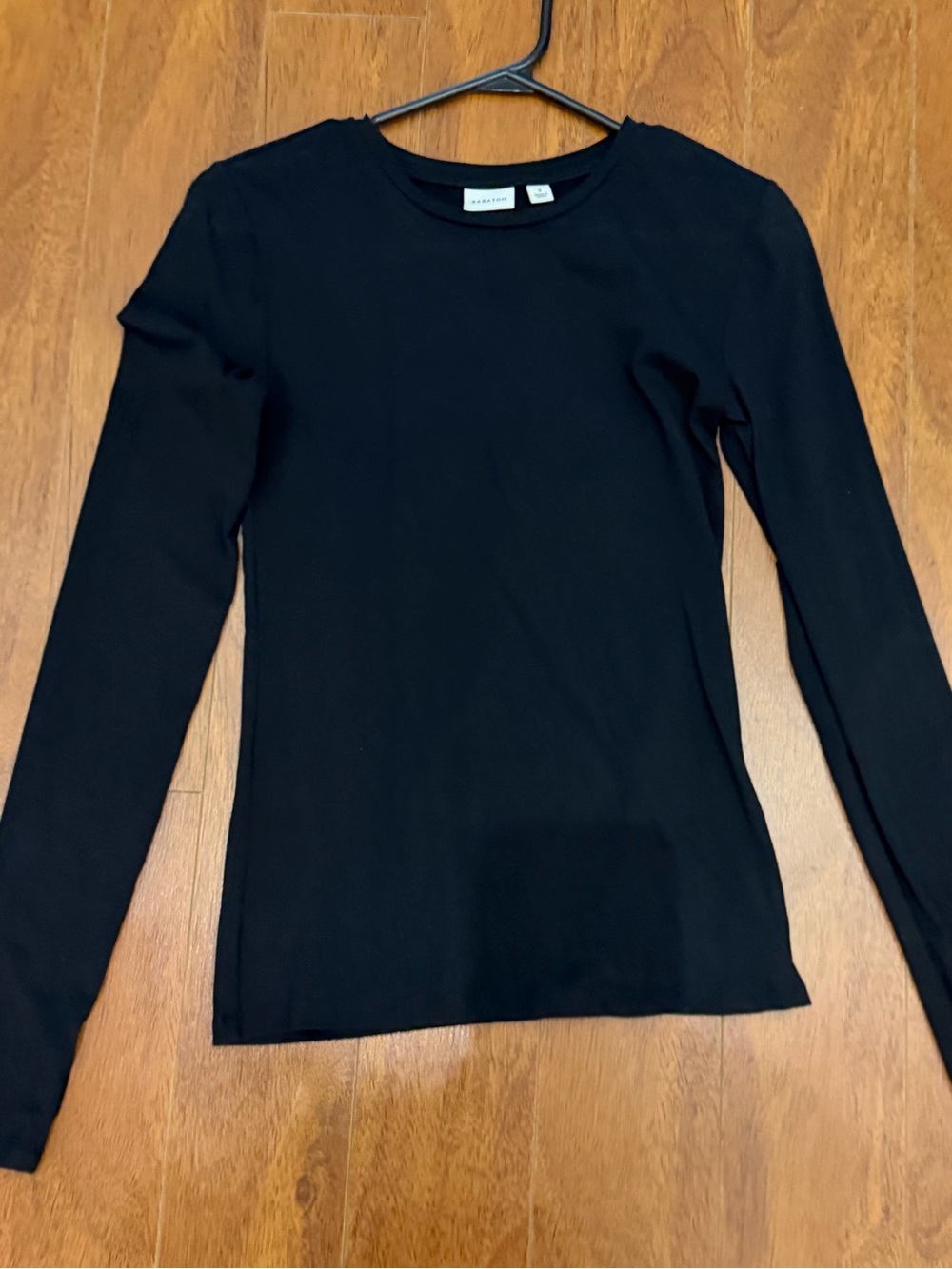 Aritzia Black Long-Sleeve Crop Top